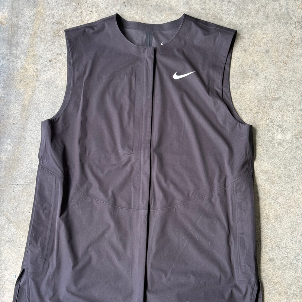 Nike Storm-FIT ADV Golf Vest